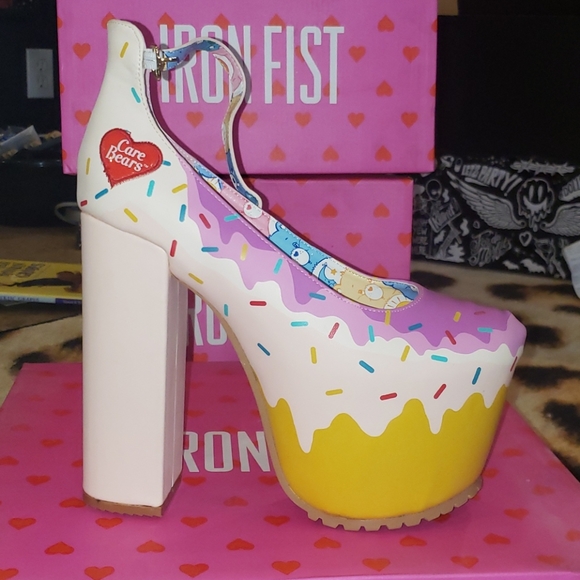 ⭐🍨🍭Care bears platform frosting🍭🍨 - Picture 3 of 9